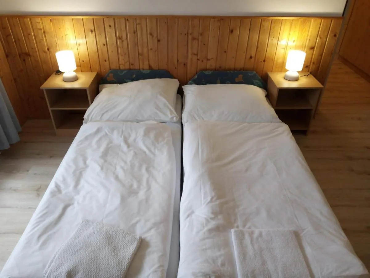 Další pohled na ložnici apartmánu ZAPART Harrachov