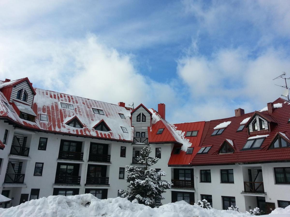 Winteransicht der ZAPART-Ferienwohnung in Harrachov